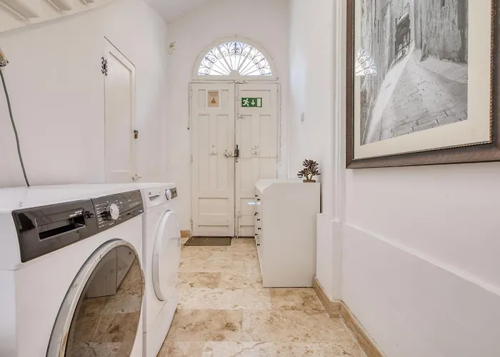 Smart 1a - 'sacre Cuor' - By Solea Sliema